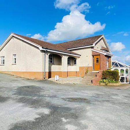 Valley Lodge 3 Bedroom Retreat In Craigantlet Hills Belfast Esterno foto